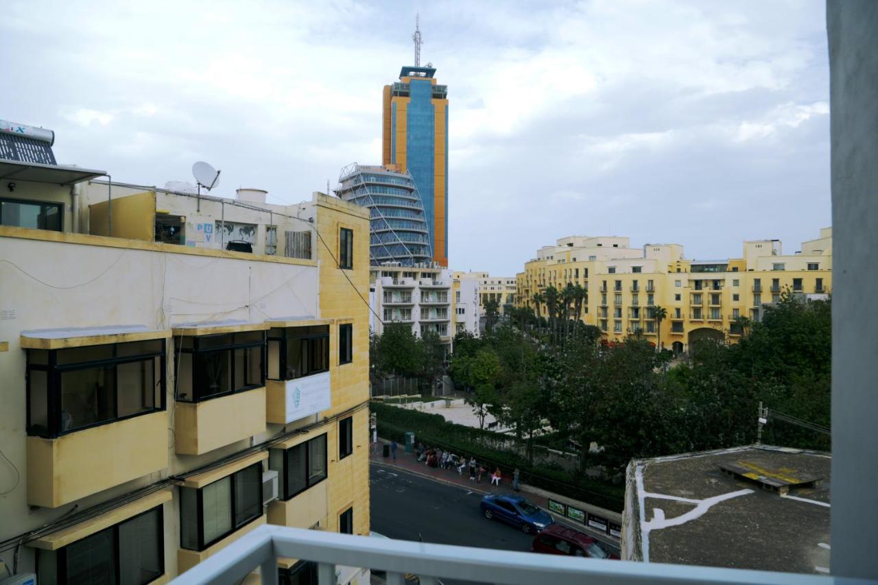 Spinola Hotel Saint Julian's Exterior photo